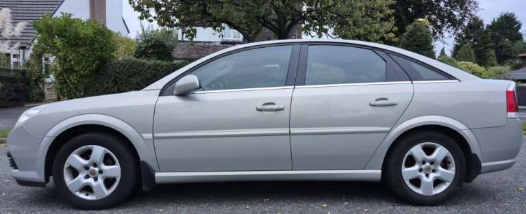 MOT: 21/10/2026. Owned since 2012. Low miles. Well cared for - 2007 Vauxhall Vectra Exclusiv 1.8