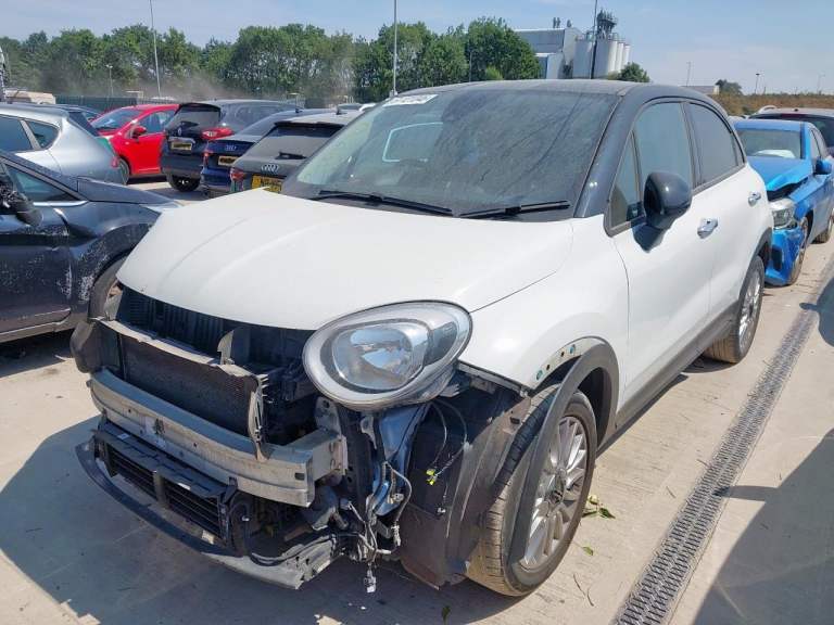 BREAKING FIAT 500X 1.0 PETROL 2022 STOCK NUMBER BC72