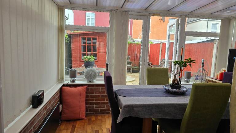 Room In Houseshare
