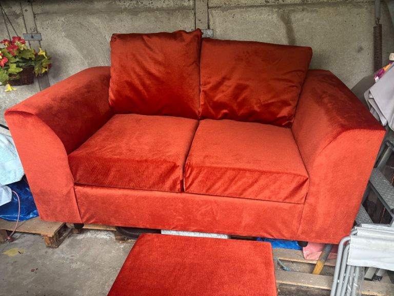 2 seater sofa 