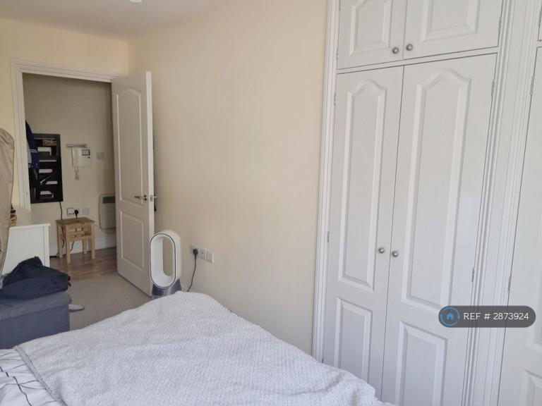 1 bedroom in Westport Street, City Of London, E1 (#2873924)