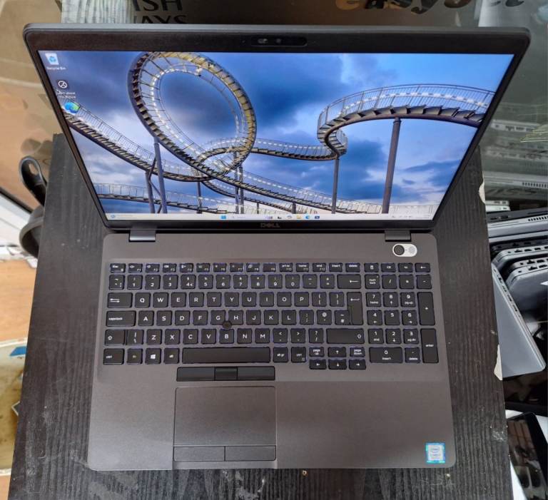 Dell Precision 3541,15 Inch ,Intel Core i7,  16GB RAM ,477GB SSD ,W11 Pro