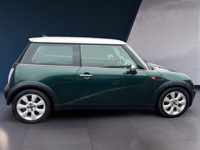 2005 MINI Hatch 1.6 Cooper 3dr Auto HATCHBACK Petrol Automatic