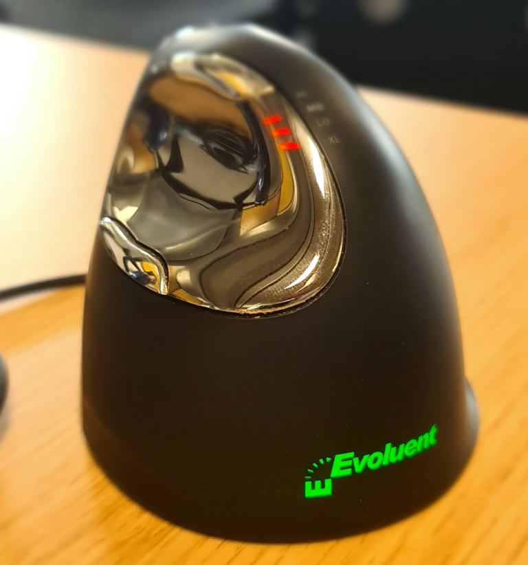 Evoluent VerticalMouse 4 - Ergonomic Wired USB Mouse