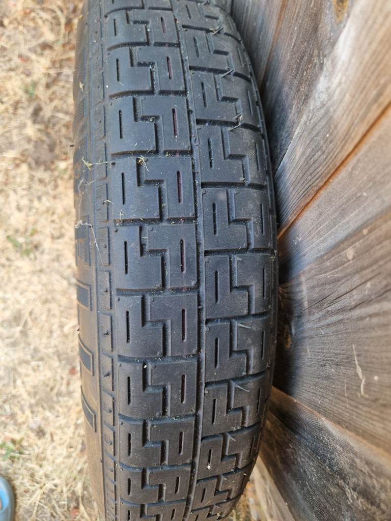 Pirelli Space Saver Car Wheel with Tyre