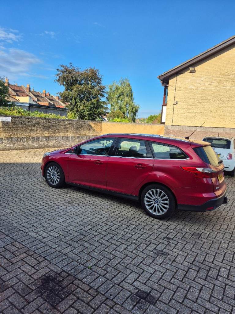 Ford, FOCUS, Estate, 2012, Manual, 1560 (cc), 5 doors