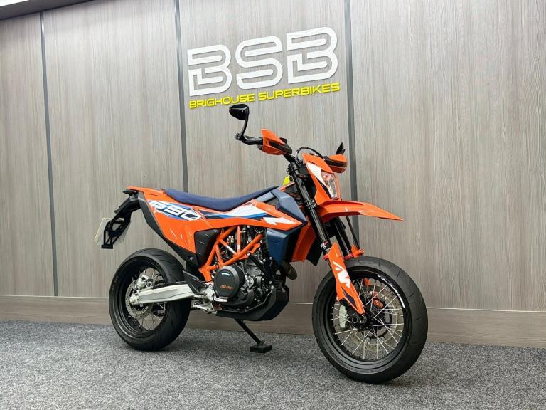 2023 23 KTM 690 SMC R ABS - WINGS EXHAUST - JUST 1755 MILES 