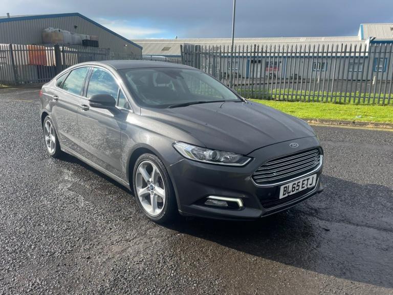 2015 Ford Mondeo 2.0 TDCi 180 Titanium 5dr HATCHBACK Diesel Manual