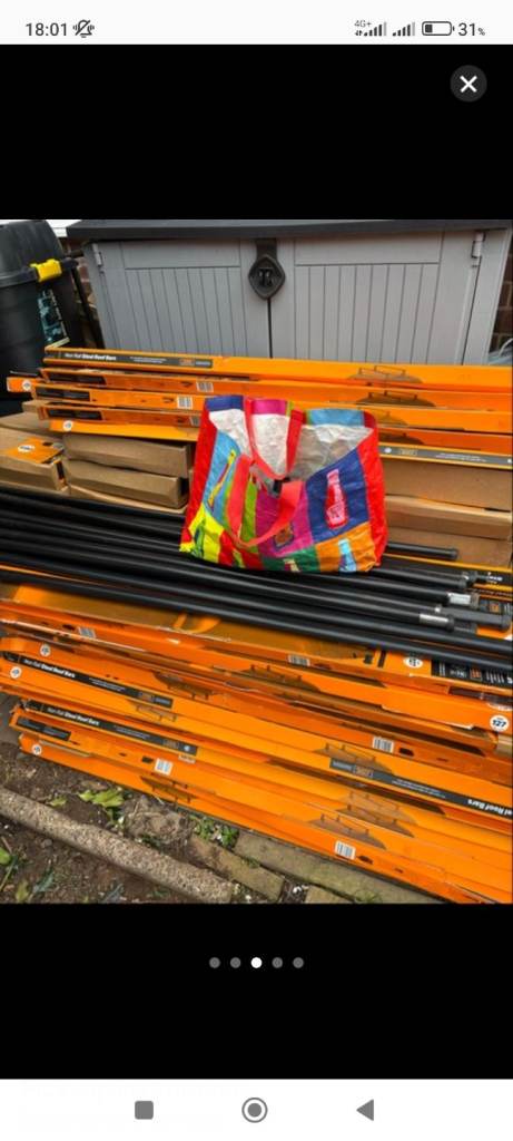 Universal Roof Racks 