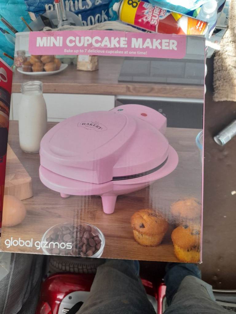 Global Gizmos Mini Cupcake Maker – Pink, Brand New in Box