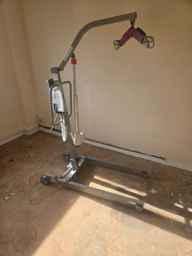 Mobile Patient Hoist with 205kg Capacity