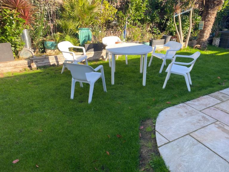 Garden table and chairs 