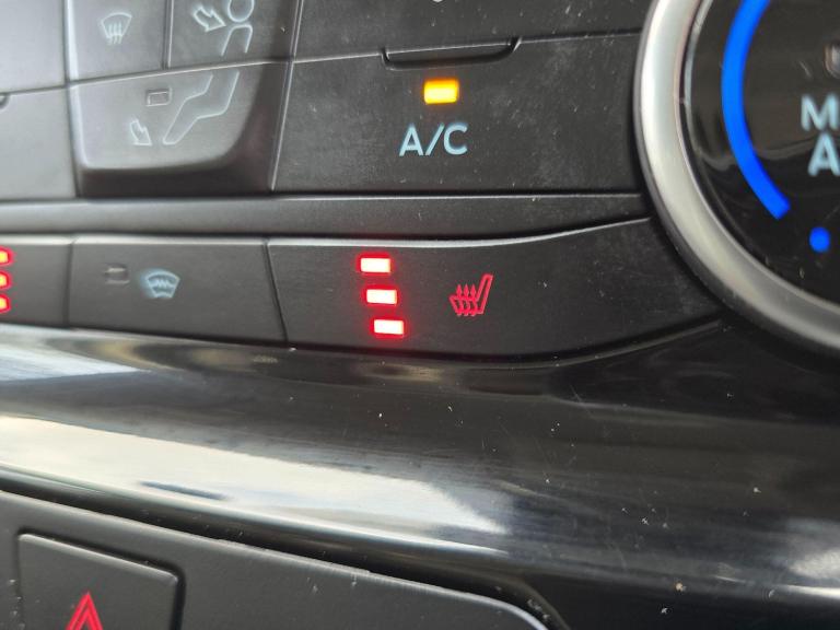 2022 Ford Transit Custom 2.0 EcoBlue 130ps Low Roof Limited Van PANEL VAN DIESEL Manual