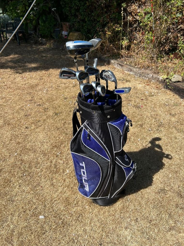 Men’s Golf Clubs Ideal Starter Set With a Cart Bag 