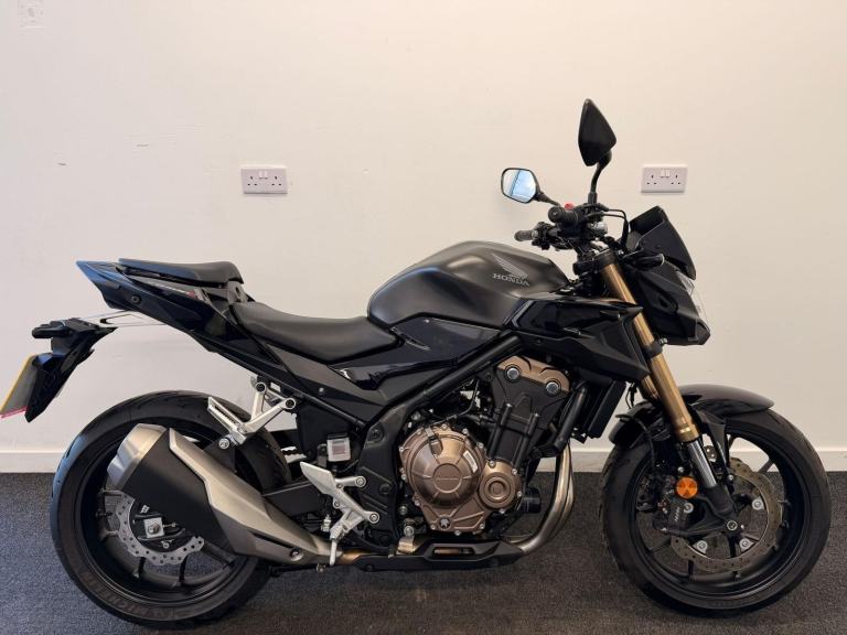 Honda CB500F ** FEB 2027 MOT - WARRANTY - FULL SERVICE HISTORY **
