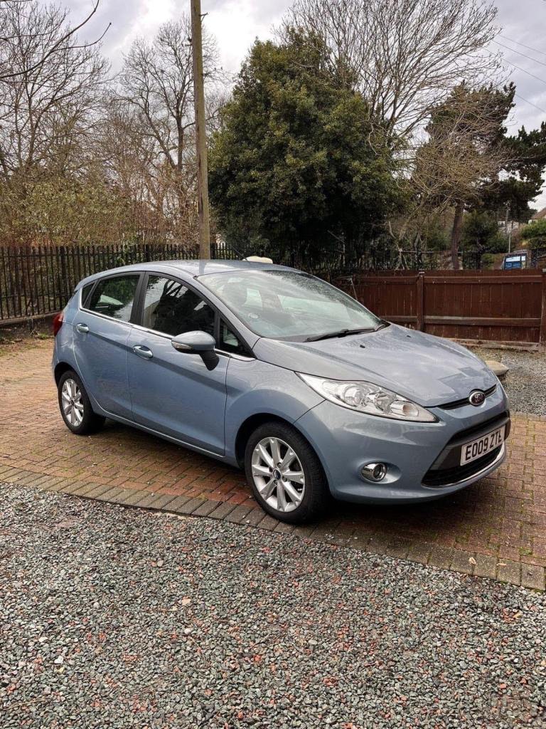 Ford Fiesta, Hatchback, 2009, Manual, 1388 (cc), 5 doors