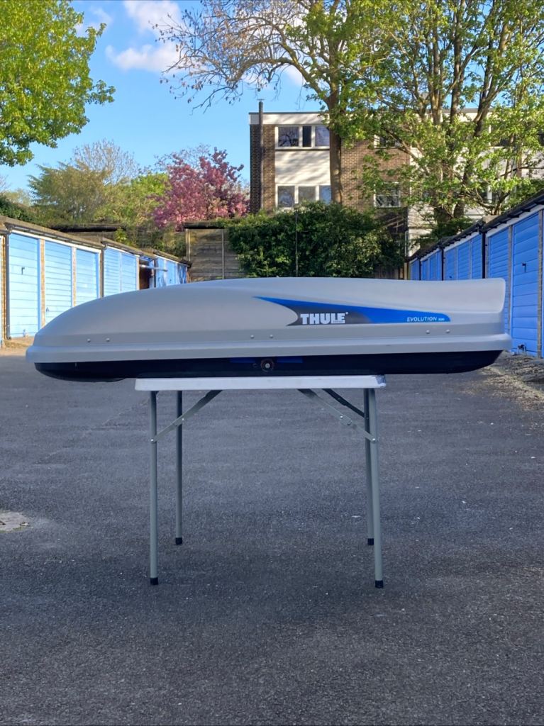 Thule evolution 100 roofbox dual sided opening two keys 