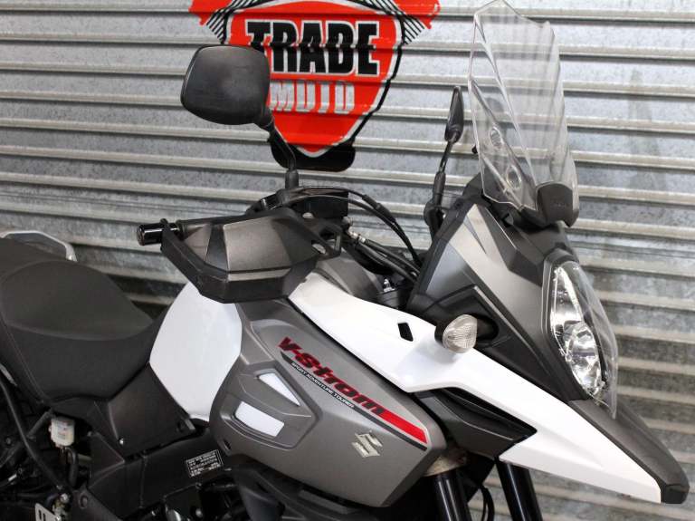 2018 18 SUZUKI DL 1000 AL8 V-STROM ABS TRADE SALE HPI CLEAR NEW MOT 26K WHITE