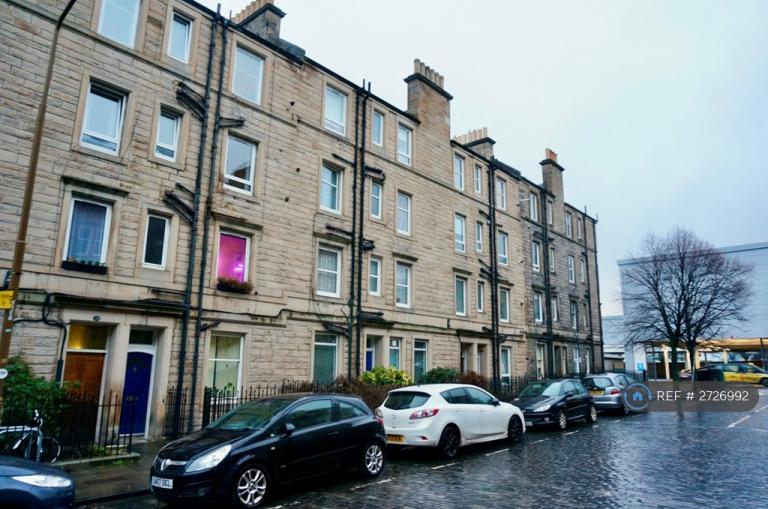 1 bedroom flat in Iona Street, Edinburgh, EH6 (1 bed) (#2726992)