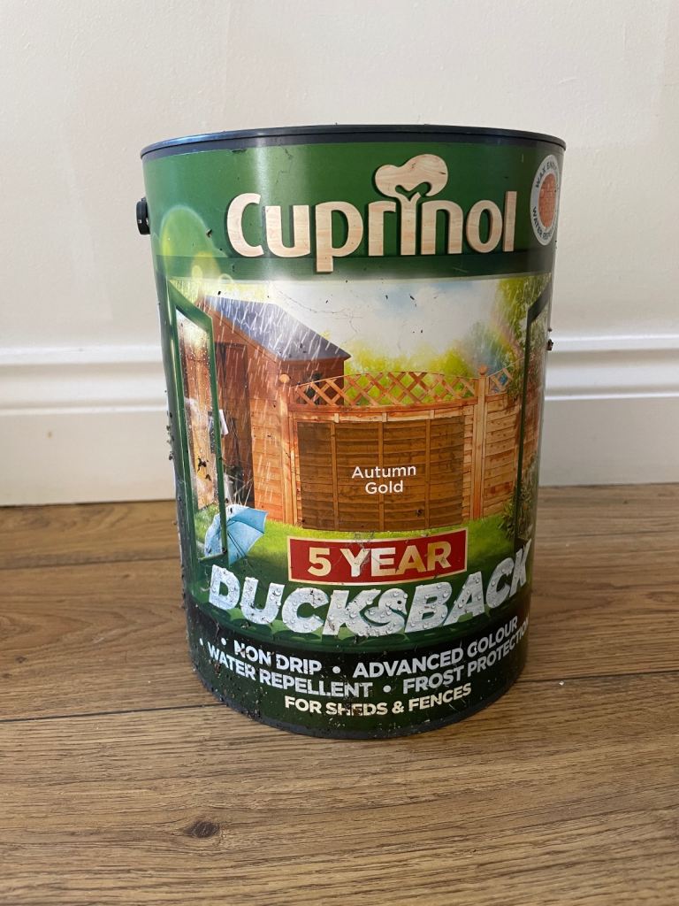 Cuprinol Ducksback Varnish - Autumn Gold