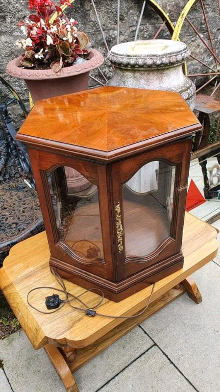 Hexagonal Glass Display Cabinet With Internal Lighting 