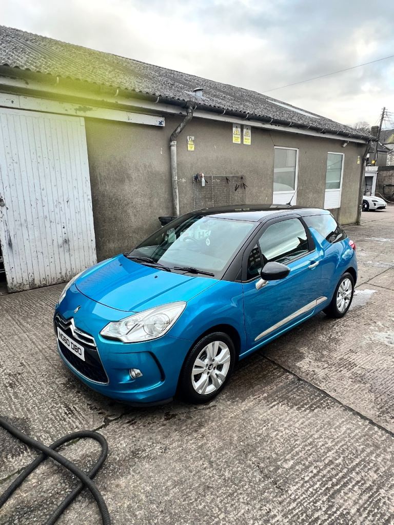 Citroen, DS3, Hatchback, 2011, Manual, 1560 (cc), 3 doors