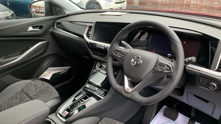 2024 Vauxhall Grandland 1.2 Hybrid [136] Ultimate 5dr e-DCT6 HATCHBACK PETROL Automatic