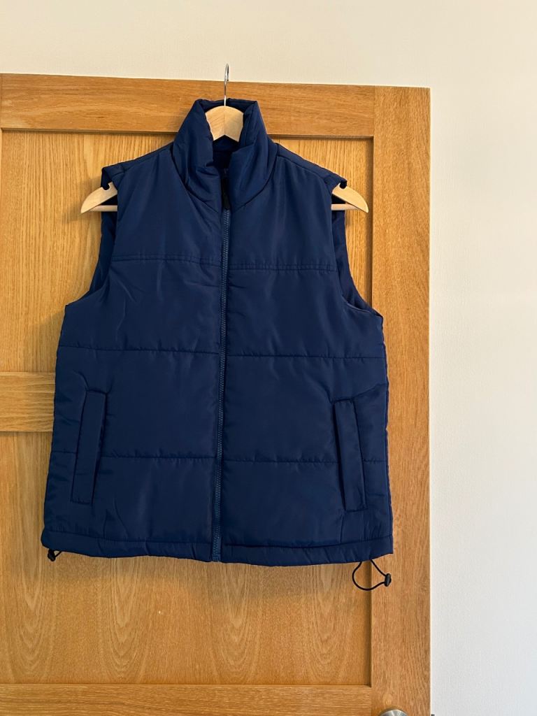 One&Only Navy Puffer Gilet – Brand New with Tags