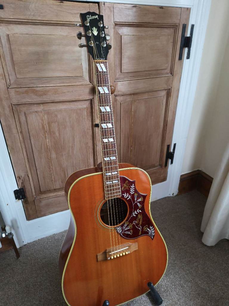 Gibson Hummingbird USA