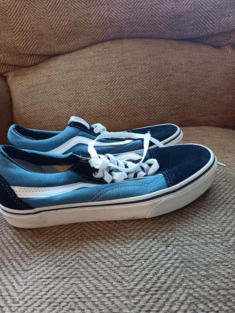 Womens black white and blue vans
