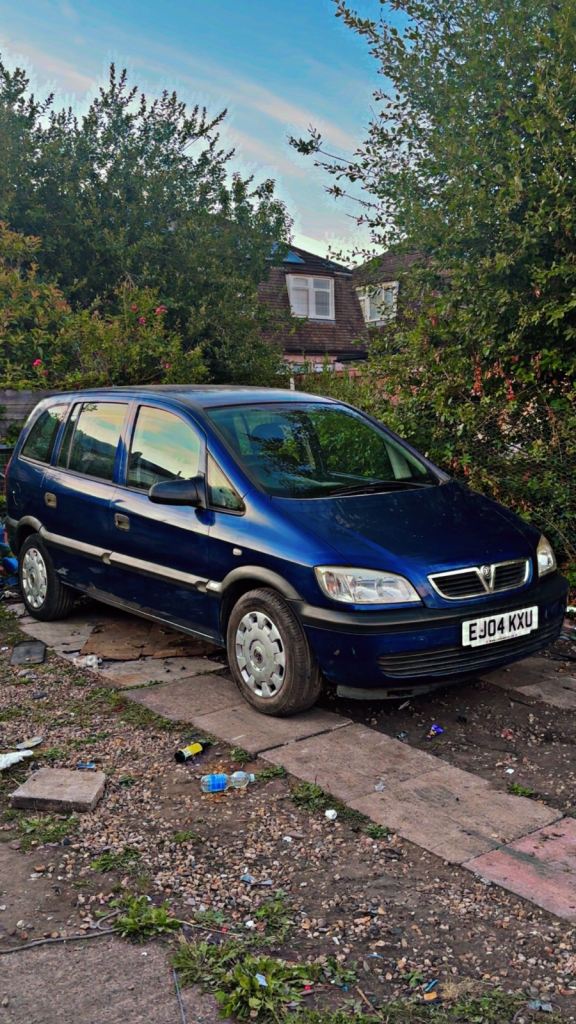 Vaxuhall zafria low mileage 
