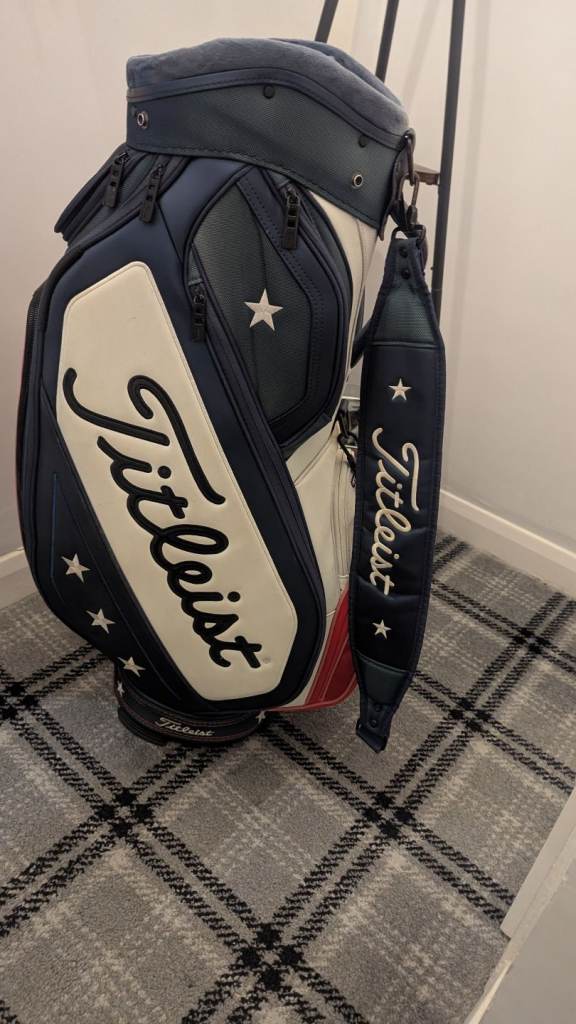 Titleist Golf Bag (Trolley Bag)