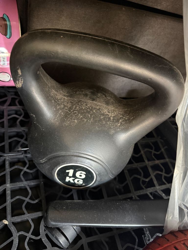 16KG Kettlebell – Black, Good Condition
