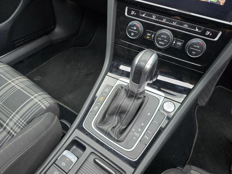 VOLKSWAGEN GOLF 2.0 TDI GTD DSG Euro 6 (s/s) 5dr 2018