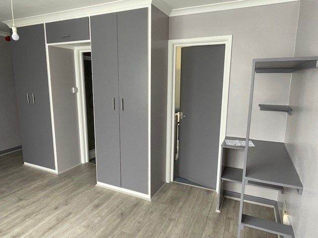 MODERN, BRIGHT SELF-CONTAINED STUDIO WITH PRIVATE BALCONY – TURNPIKE LANE