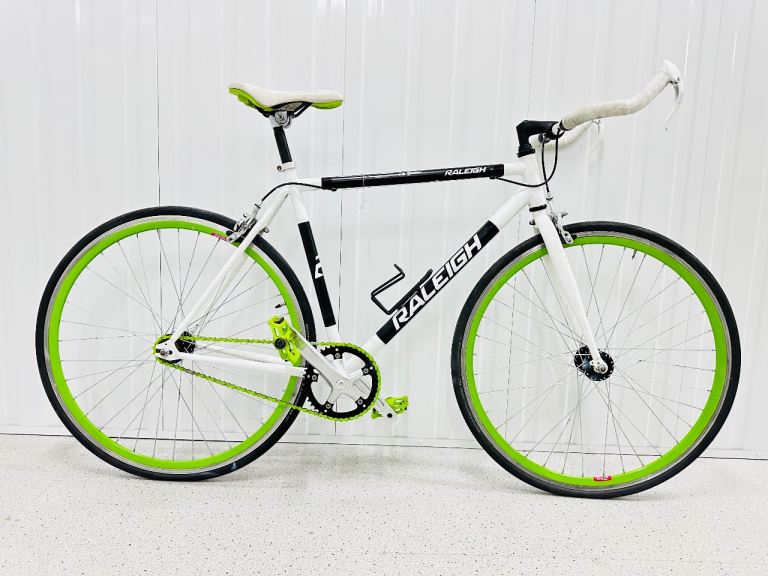 RALEIGH Single Speed Road Bikd Size/M Super  LW Alloy Frame 