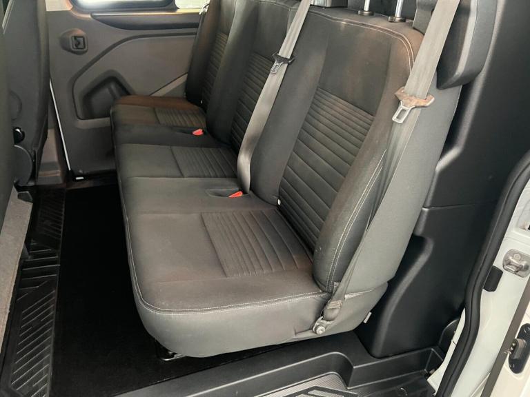 2023 Ford Transit Custom 2.0 320 EcoBlue Limited Crew Van Auto L2 H1 Euro 6 5dr Combi Van Diesel ...