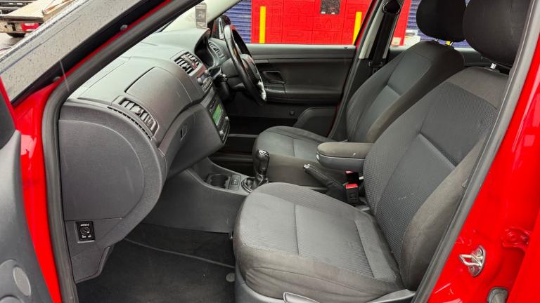 2011 Skoda Fabia 1.6 TDI CR Elegance 5dr ESTATE Diesel Manual