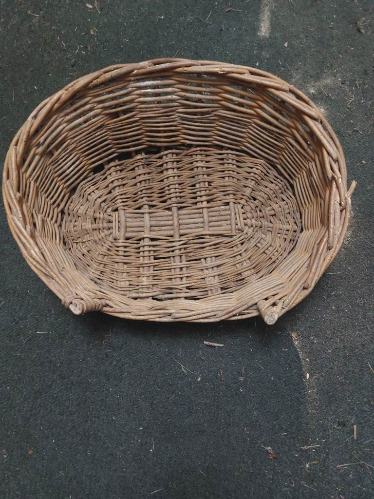Wicker Pet Basket Bed