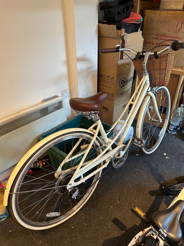 My daughter’s Electra cruise bicycle