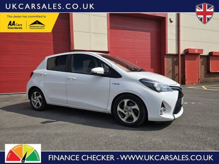 2017 Toyota Yaris 1.5 VVT-h Icon Hatchback 5dr Petrol Hybrid E-CVT Euro 6 (s/s) (100 ps) Hatchbac...