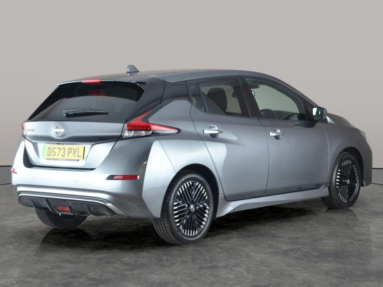 2024 Nissan Leaf 110kW N-Connecta 39kWh 5dr Auto HATCHBACK ELECTRIC Automatic