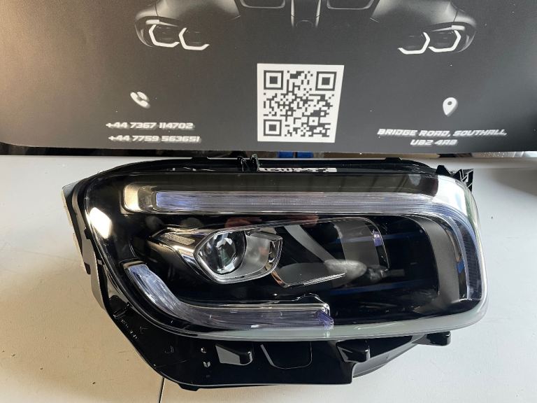MERCEDES GLB LED COMPLETE DRIVER SIDE HEADLIGHT 2019-2022
