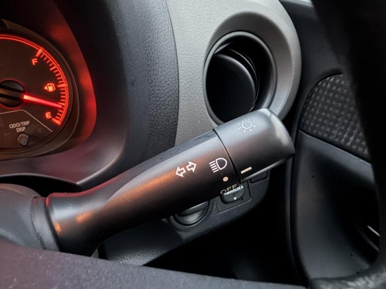 2014 Toyota Yaris 1.0 VVT-i Multidrive S 5dr ULEZ Hatchback Petrol Automatic