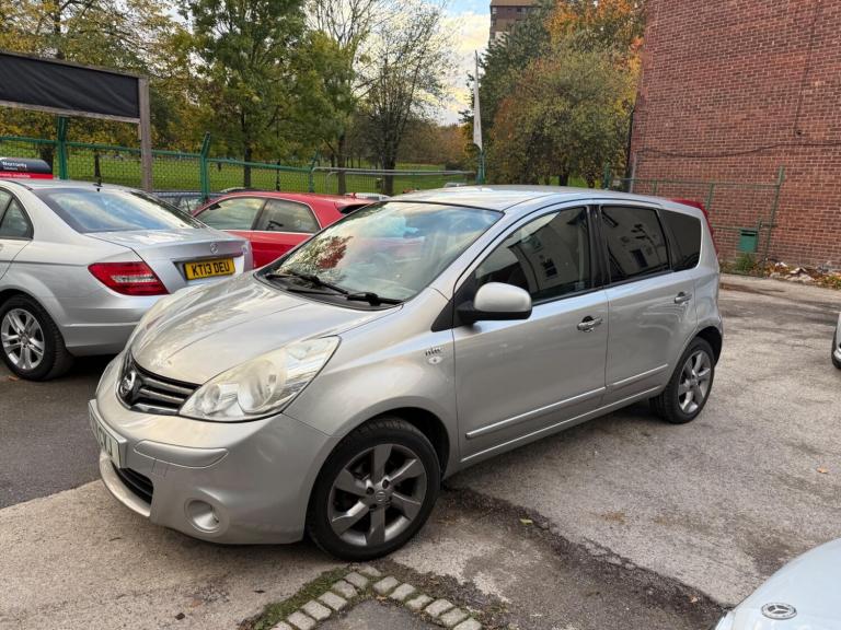 2011 Nissan Note 1.4 16V n-tec Euro 5 5dr MPV Petrol Manual