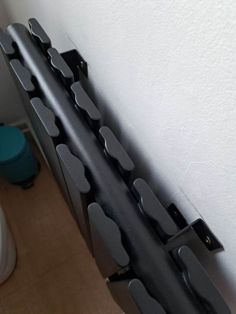 Brand new black radiator in box unopened 40cmx84cm