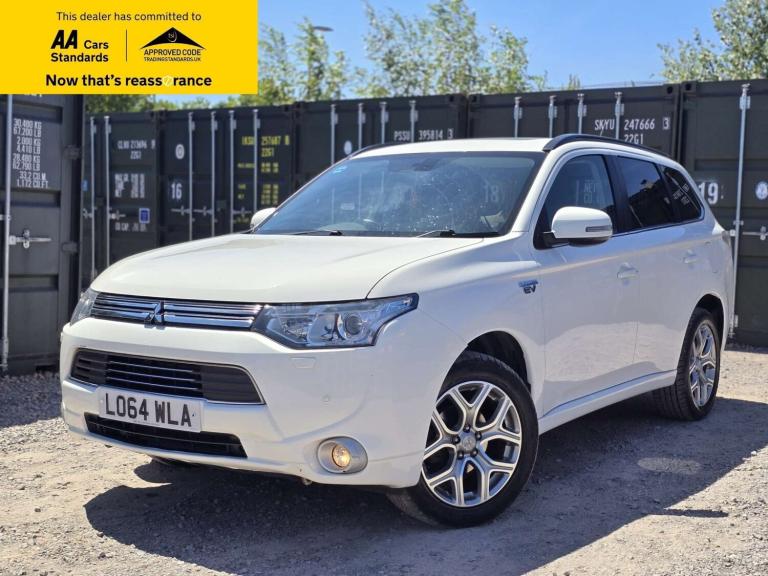 2015 Mitsubishi Outlander 2.0h 12kWh GX4hs SUV 5dr Petrol Plug-in Hybrid CVT 4WD Euro 5 (s/s) (20...