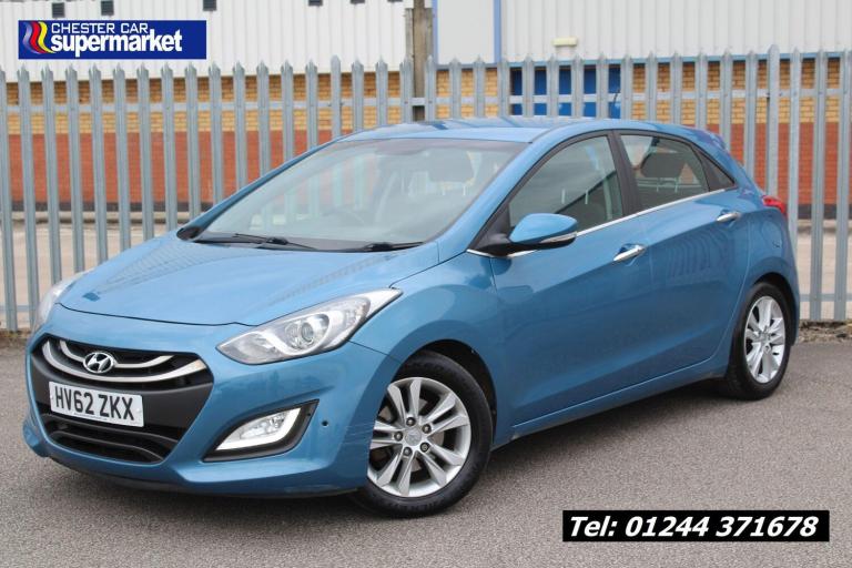 2012 Hyundai i30 1.6 CRDi Blue Drive Style Nav Euro 5 (s/s) 5dr HATCHBACK Diesel Manual