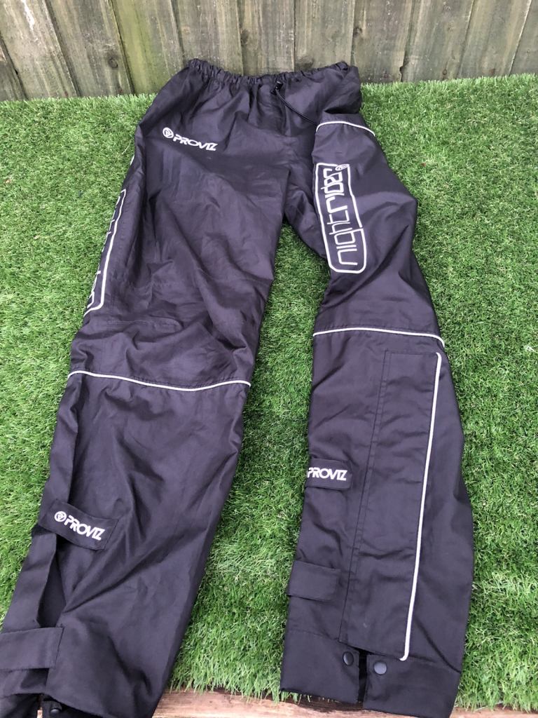 Waterproof cycling over trousers 