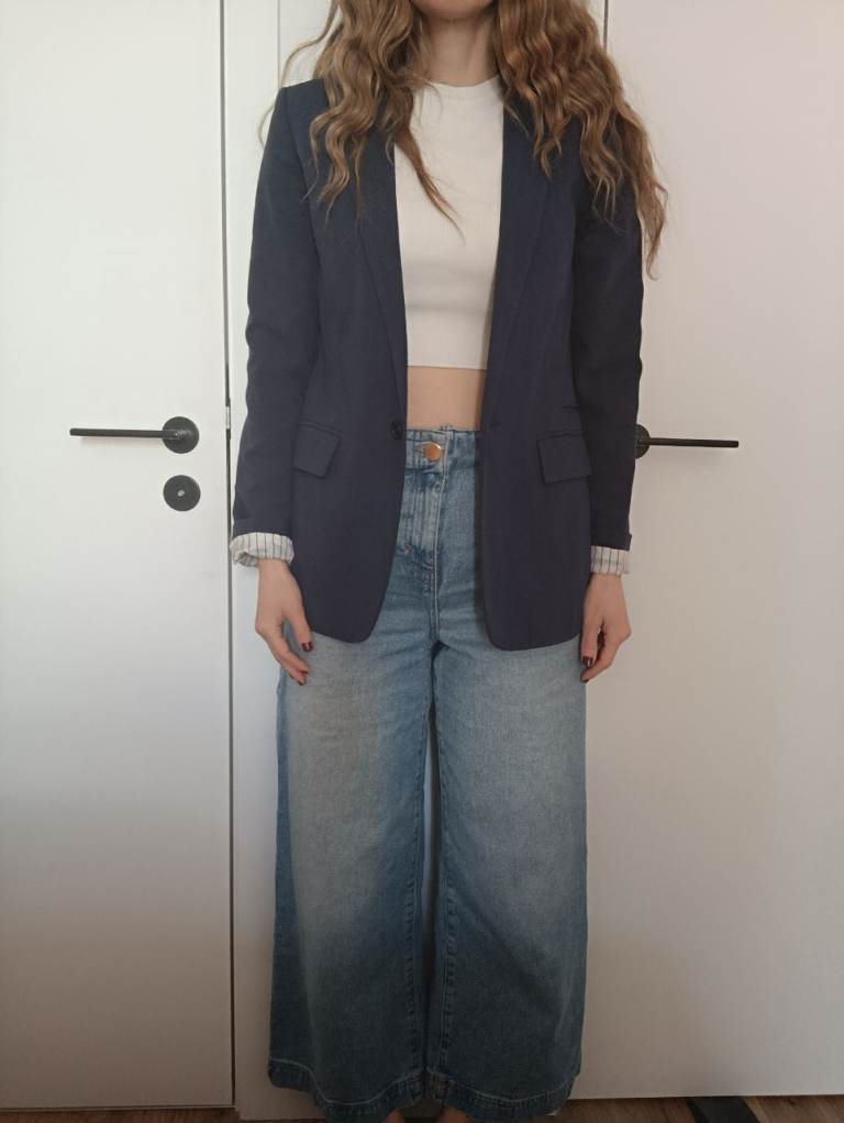 Navy tailored blazer